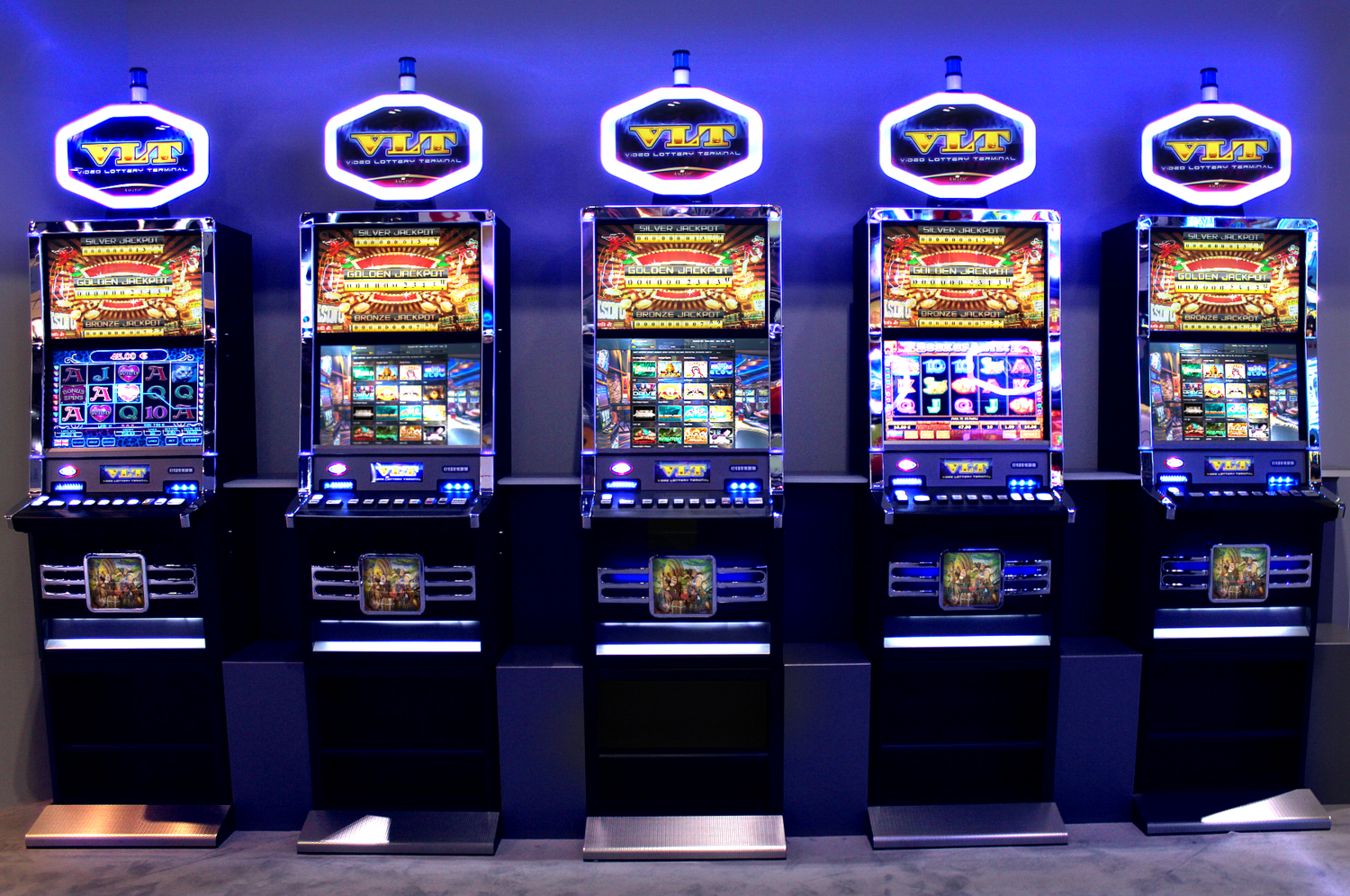 Игровые автоматы: история создания и популярность в мире азартных игр